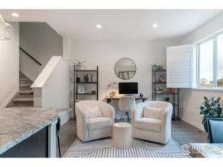 Photo #6: 1032816 Listing 