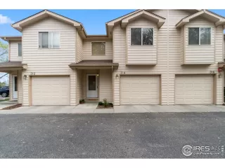 Photo #1: 1032843 Listing