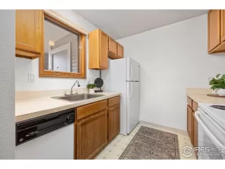 Photo #6: 1032862 Listing 