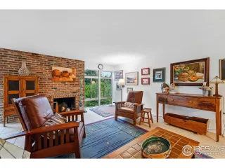 Photo #5: 1032867 Listing 