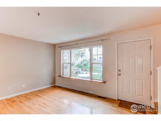 Photo #4: 1033075 Listing 