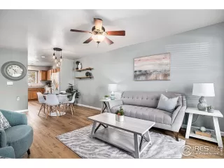 Photo #3: 1033168 Listing