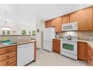 Photo #6: 1033173 Listing 