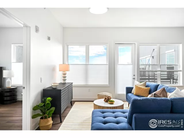 MLS: 1033236 Condo For Sale