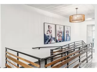 Photo #5: 1033237 Listing 