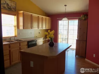 Photo #1: 1033255 Listing 