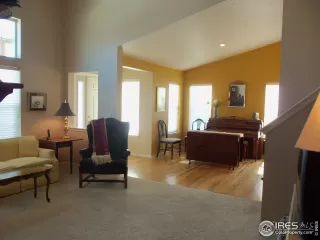 Photo #4: 1033255 Listing 