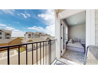 Photo #5: 1033263 Listing