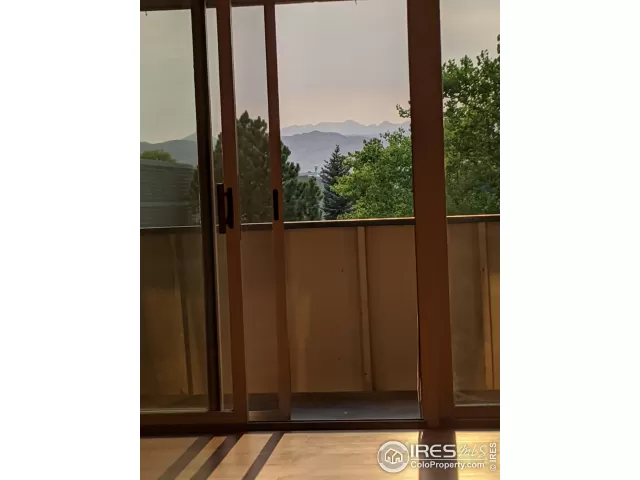 MLS: 1033297 Condo For Sale