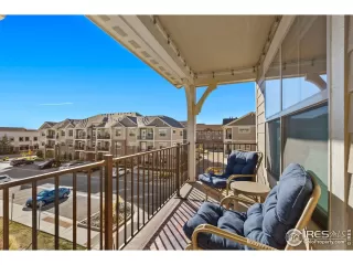 Photo #5: 1033299 Listing