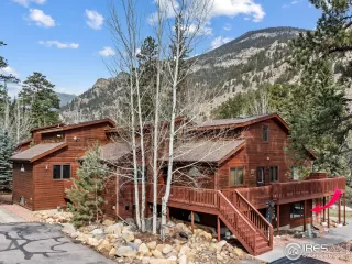 Photo #3: 1033411 Listing