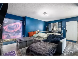 Photo #4: 1033452 Listing