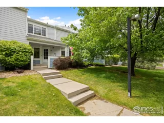 Photo #1: 1033468 Listing