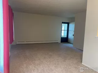 Photo #4: 1033693 Listing 