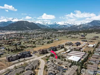 Photo #3: 1033730 Listing