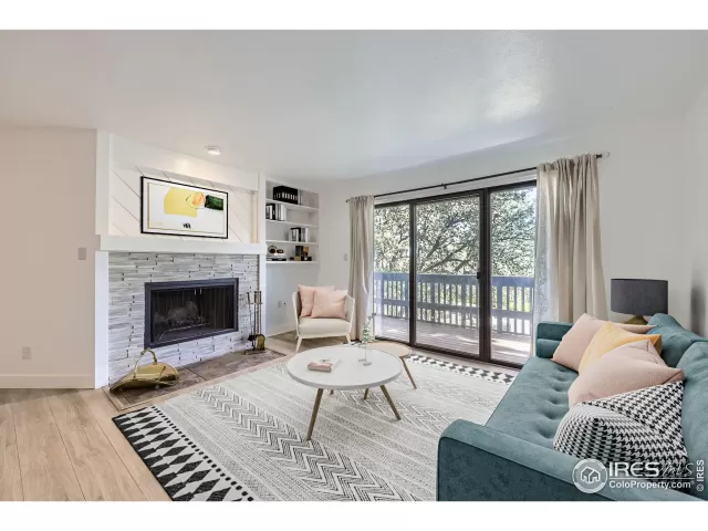 MLS: 1033775 Condo For Sale