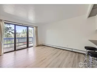 Photo #6: 1033775 Listing 