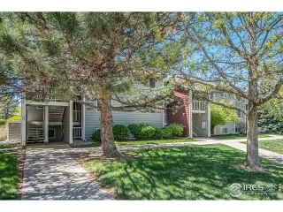 Photo #2: 1033894 Listing