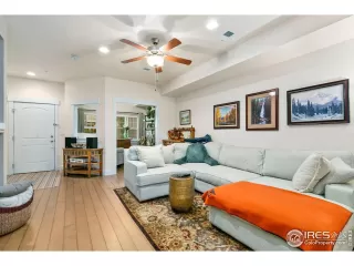 Photo #6: 1033910 Listing 