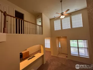 Photo #6: 1033982 Listing