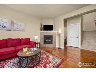 Photo #6: 1034007 Listing