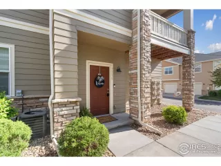 Photo #3: 1034083 Listing