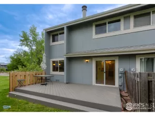 Photo #2: 1034173 Listing