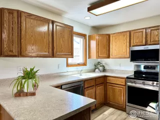 Photo #6: 1034184 Listing 