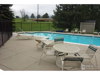 Photo #5: 1034215 Listing