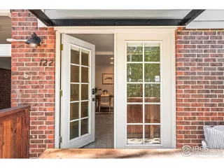 Photo #1: 1034252 Listing