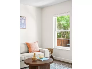 Photo #5: 1034252 Listing