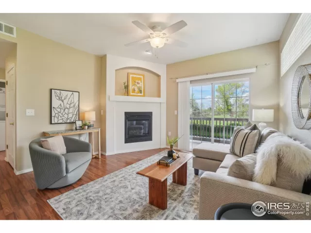 MLS: 1034313 Condo For Sale