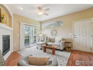 Photo #2: 1034313 Listing