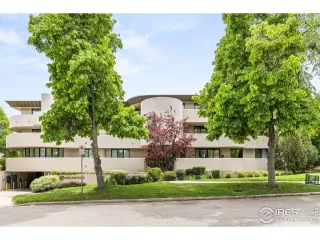 Photo #1: 1034346 Listing