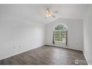 Photo #3: 1034376 Listing