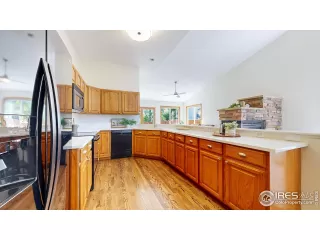 Photo #5: 1034482 Listing 