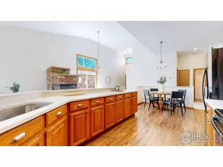 Photo #6: 1034482 Listing 