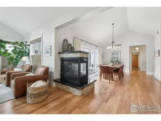 Photo #6: 1034544 Listing