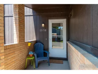 Photo #1: 1034602 Listing