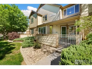 Photo #1: 1034657 Listing