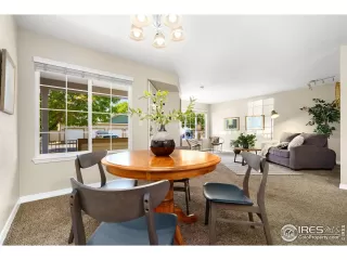 Photo #6: 1034657 Listing