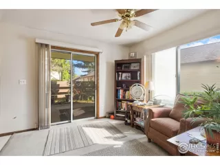 Photo #4: 1034704 Listing