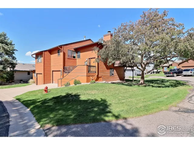 MLS: 1034714 Condo For Sale