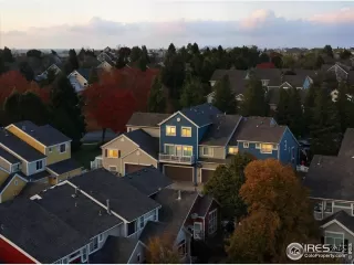 Photo #2: 1034716 Listing