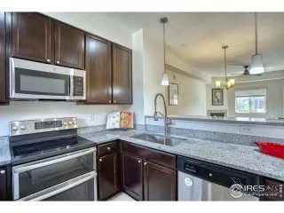 Photo #5: 1034725 Listing 