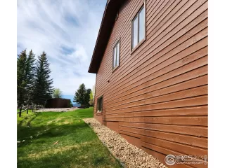 Photo #4: 1034744 Listing