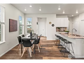 Photo #4: 1034835 Listing 