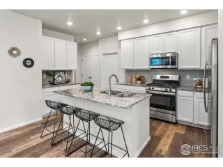 Photo #5: 1034835 Listing 
