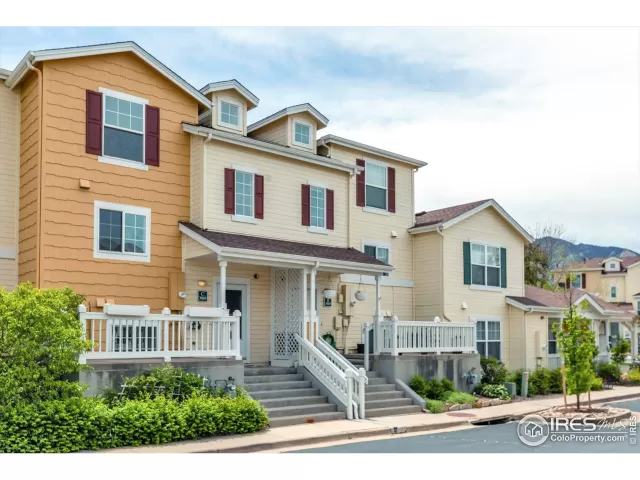 MLS: 1034868 Condo For Sale