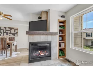 Photo #4: 1034868 Listing